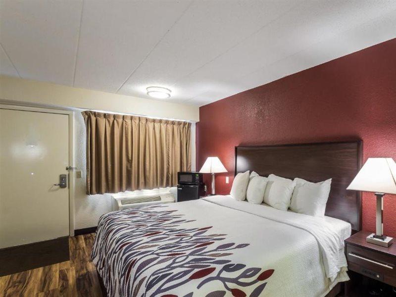 Red Roof Inn Milwaukee Airport Oak Creek Exterior foto